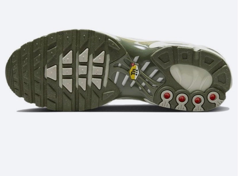 Nike Air Max Plus TN – Phantom Neutral Olive