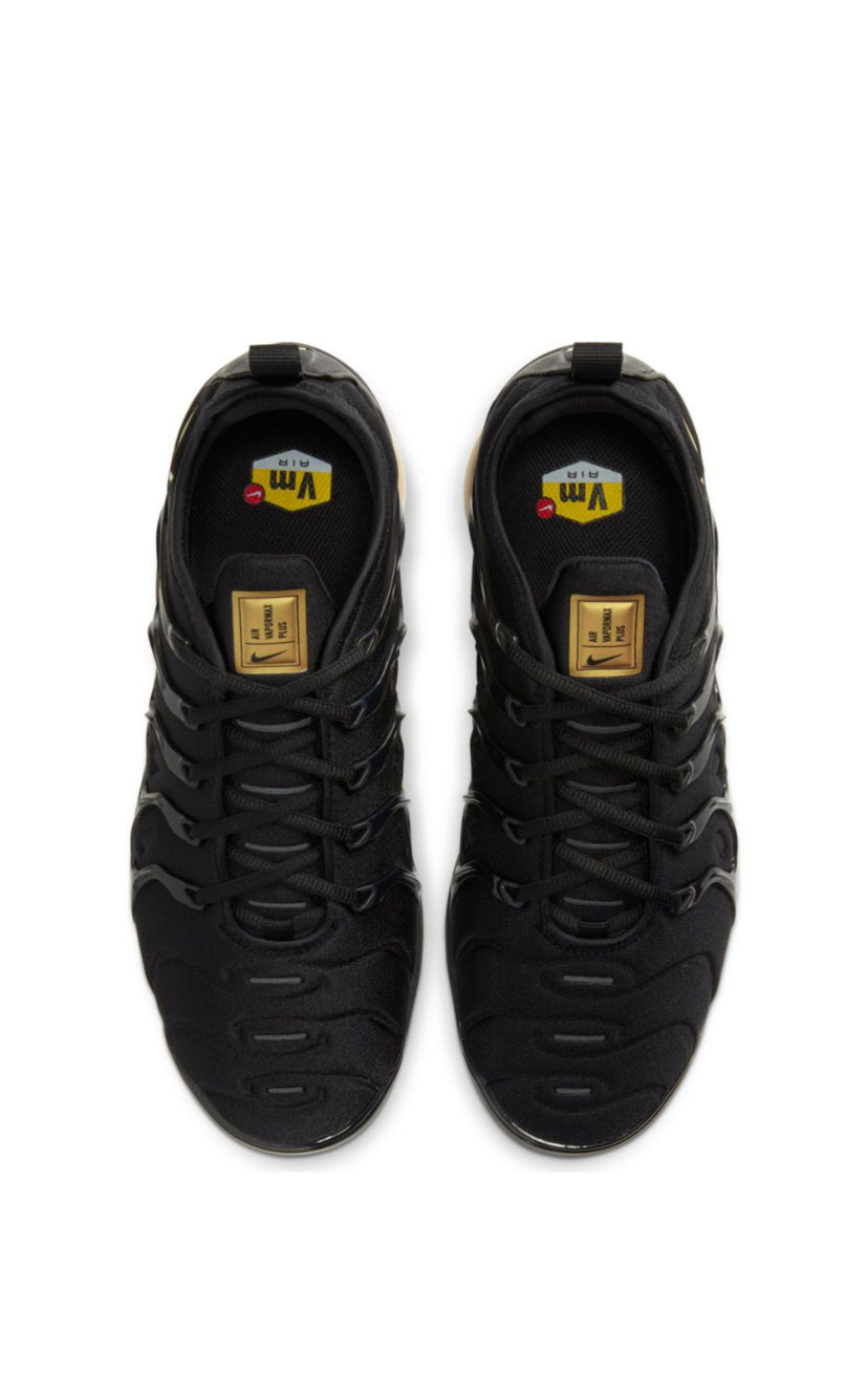 Nike Air VaporMax Plus - ‘Black Metallic Gold’