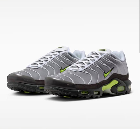 Nike Air Max Plus TN – Neon