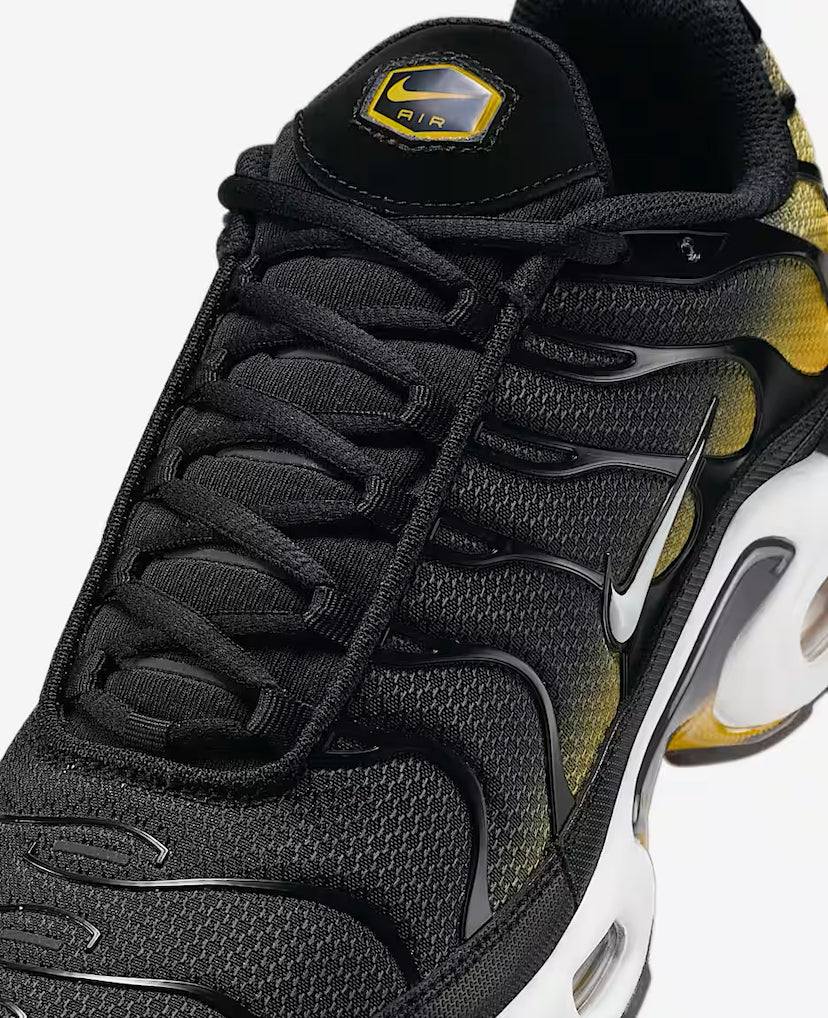 Nike Air Max Plus TN - Black/University Gold