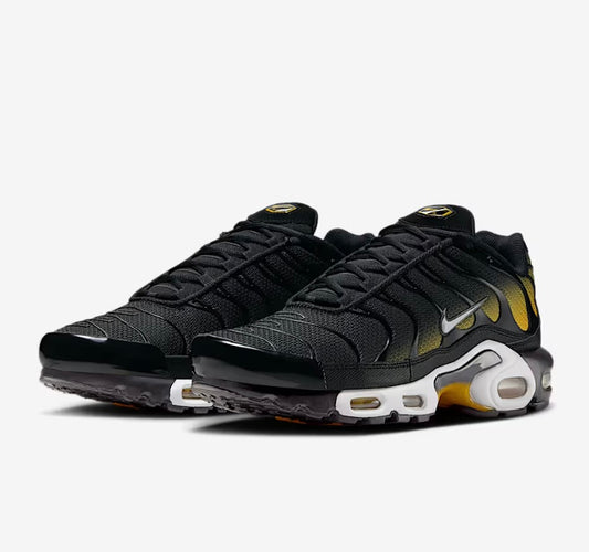 Nike Air Max Plus TN - Black/University Gold